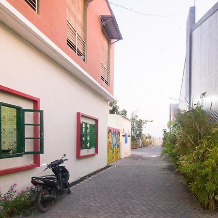 Reddoorz Plus Syariah Near Alun Alun Sampang Sampang  Eksteriør bilde